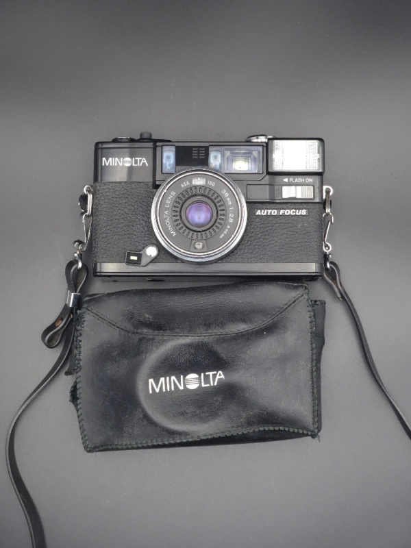 Minolta Hi-Matic AF-2 benber shop appareil photo argentique