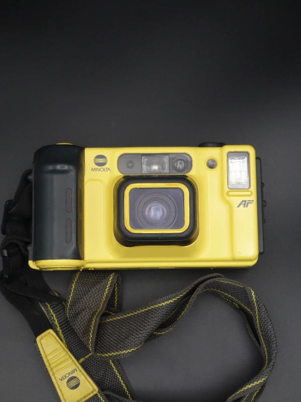 Minolta Weathermatic 35-DL benber shop appareil photo argentique