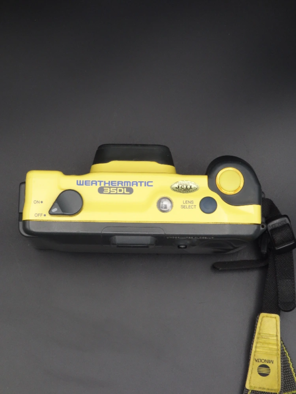 Minolta Weathermatic 35-DL benber shop appareil photo argentique